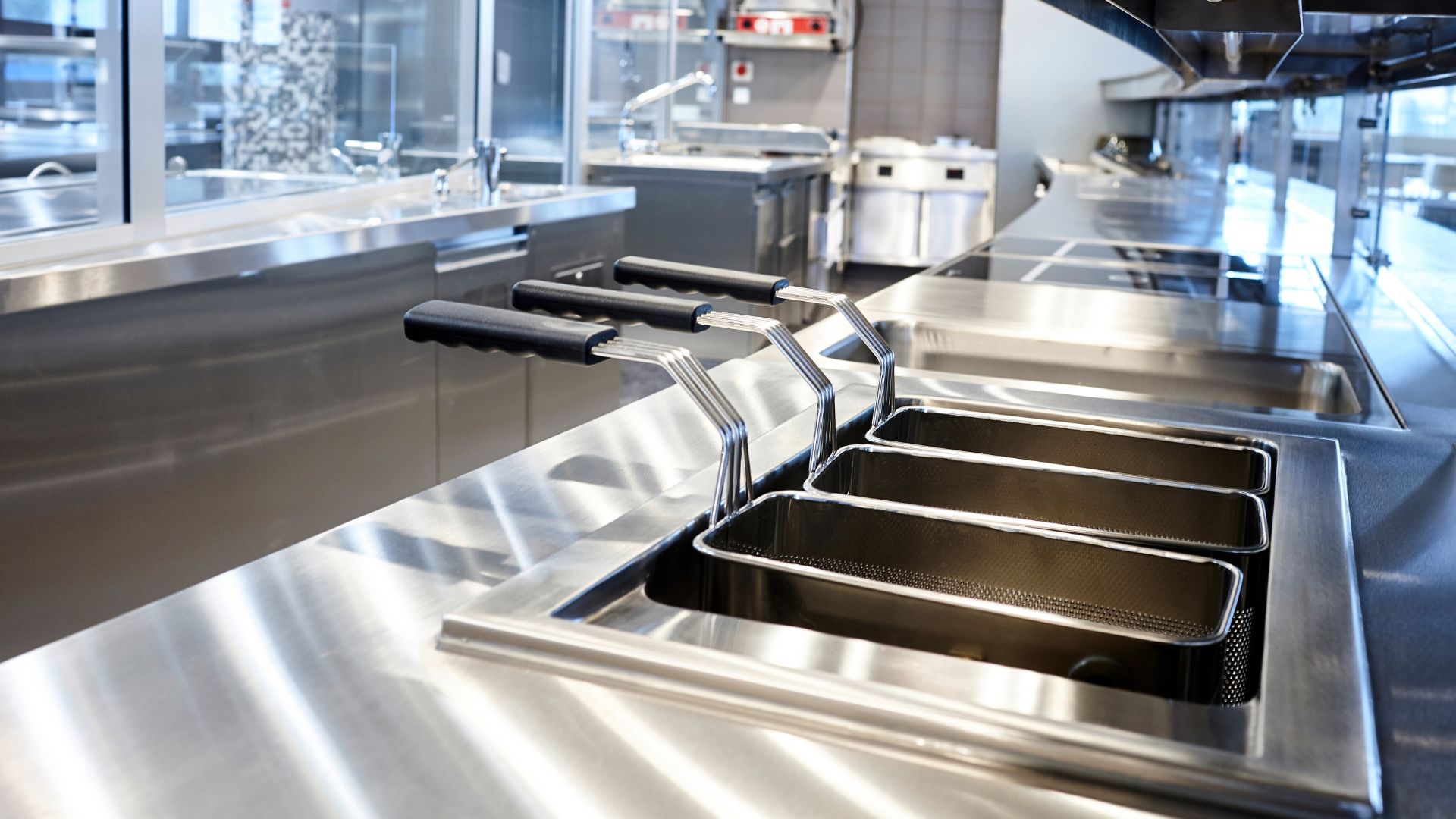 commercial cleaning in delta how to maintain a clean and safe work environment