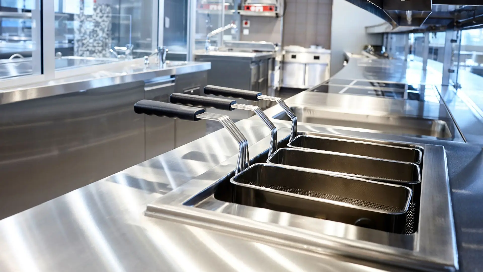 commercial cleaning in delta how to maintain a clean and safe work environment